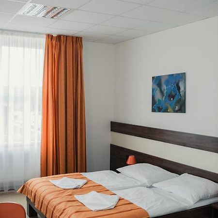 Sport-Relax Centrum Bors Club Breclav Bagian luar foto
